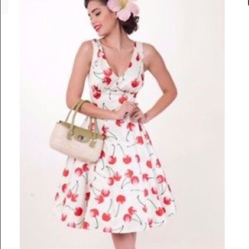 Tatyana Cherry Dress Sz: MED